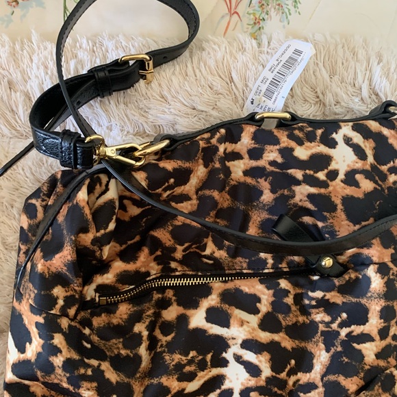 Vince Camuto Convertible Backpack to Shoulder Tote NWT - Picture 3 of 7